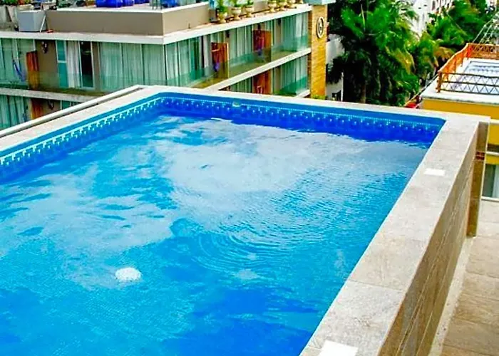 Boutique Rato 10 3* Playa del Carmen