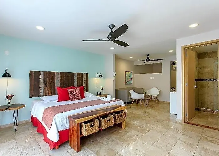 Boutique Rato 10 Hotel